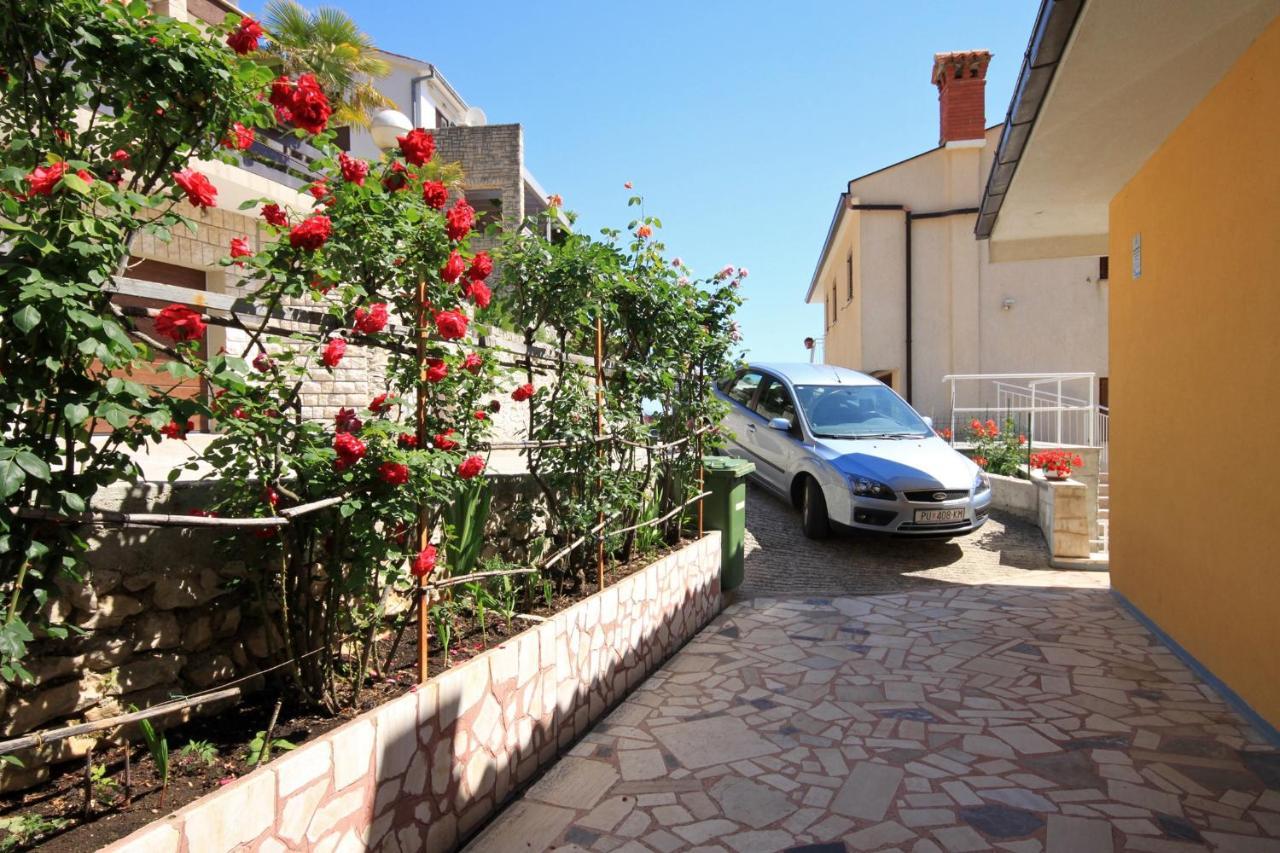 Apartments With A Parking Space Rabac, Labin - 6414 Ngoại thất bức ảnh